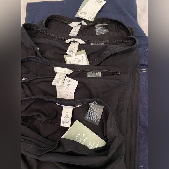 Maternity pants bundle. - Picture 6 of 6